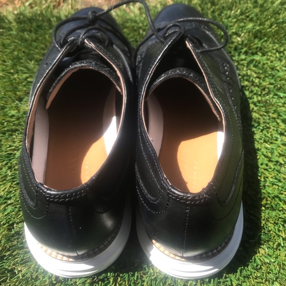 Men’s Cole Haan Original Grand Wingtips Sz 10 main image 5